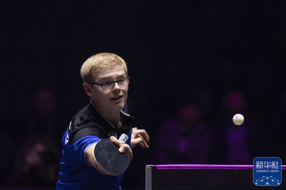 功拯救了球 功拯救了球